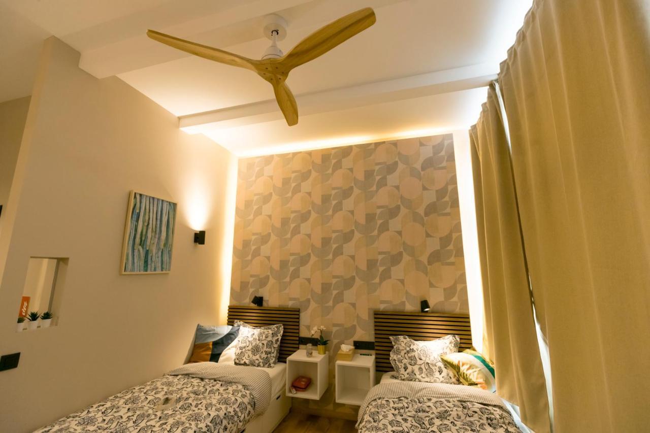 Golden Dove Luxury Aparts 布鲁塞尔 外观 照片